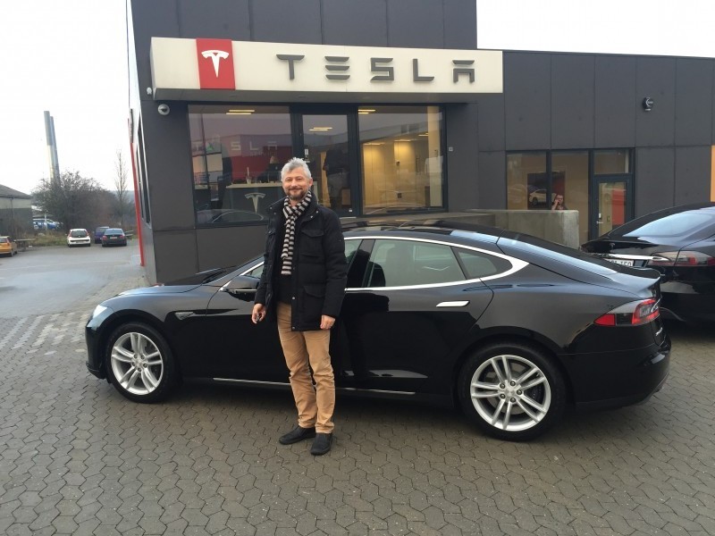 Tesla Model S 70
